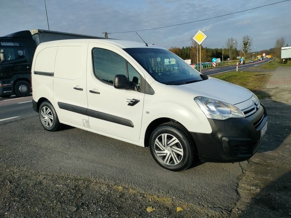 Citroen Berlingo z 2016 roku 150 tys przebiegu, ZADBANY!! AUTOMAT!