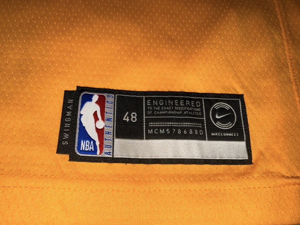 Camisolas oficiais da NBA Store Fanatics dos Golden State Warrions