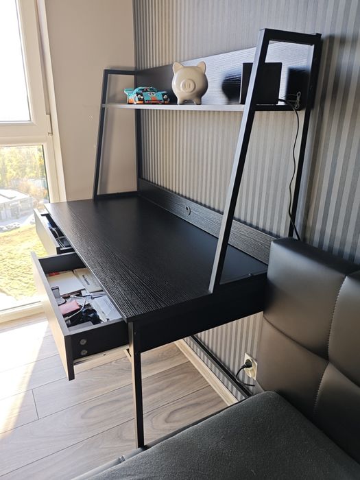Czarne biurko z szufladami blat 120cm z półką