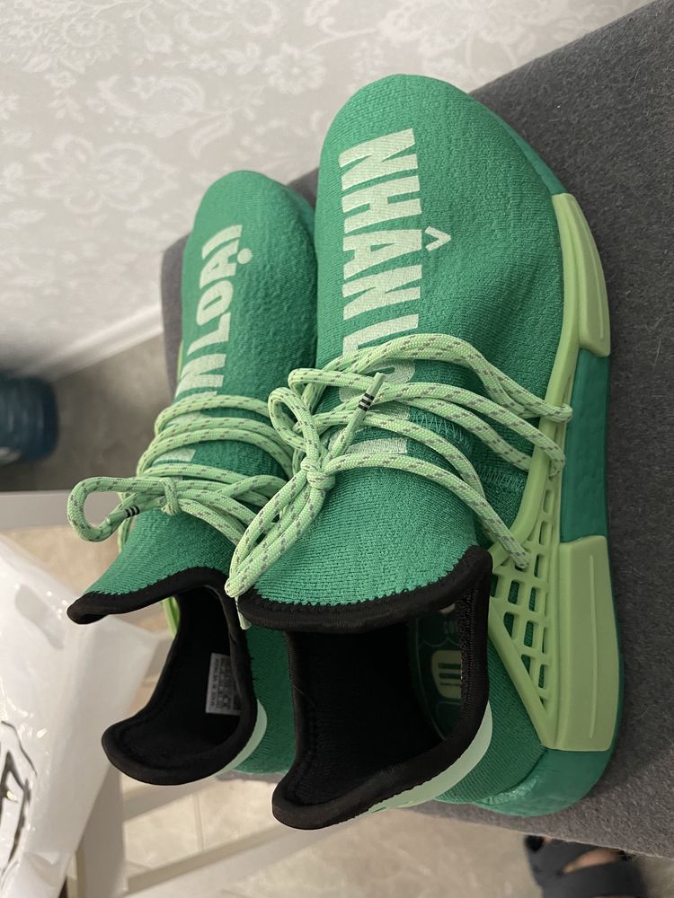 Кросівки Adidas Pharrell X NMD Human race core green