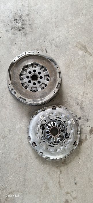 Демпфер маховик щеплення Рено мастер 3  2015