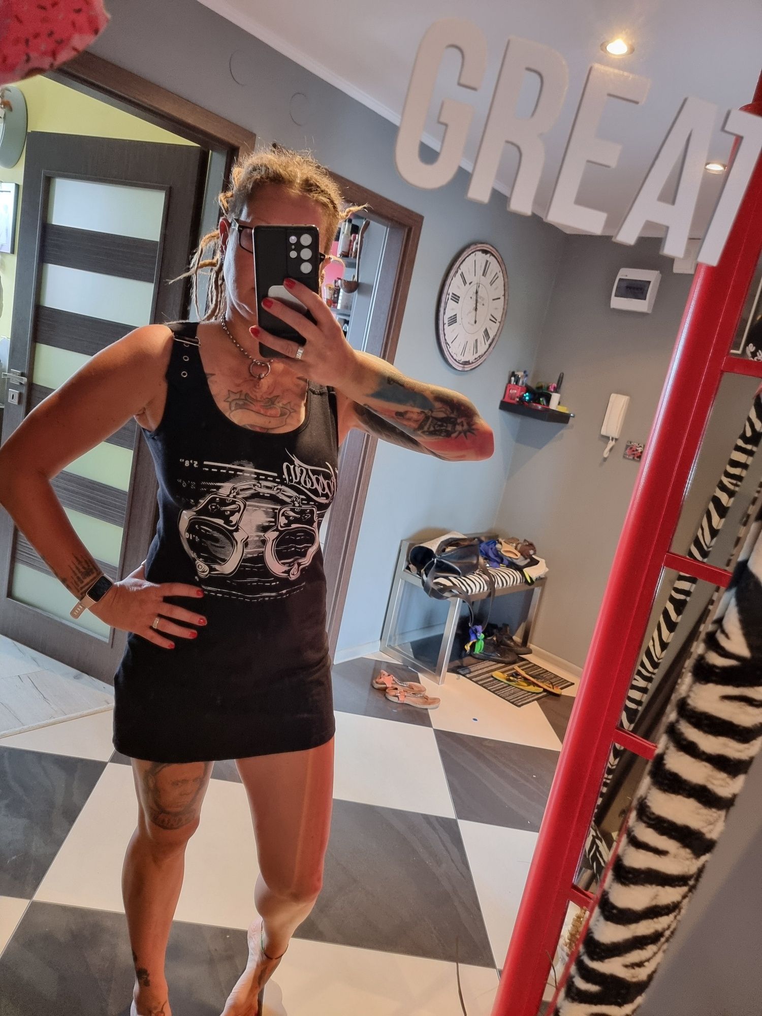 Sukienka tunika z suwakiem z tyłu, kajdanki M punk oi ska hardcore roc