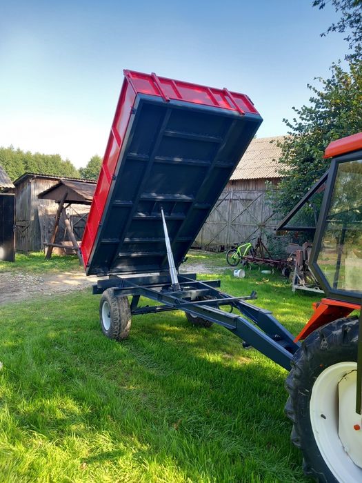 Przyczepa wywrotka jednoosiowa