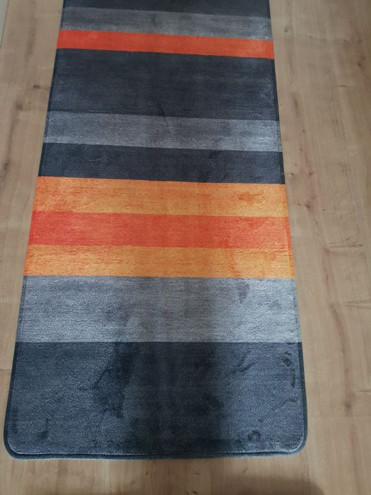 Carpetes  estores ventilador cadeiras espelho varias coisas para desoc