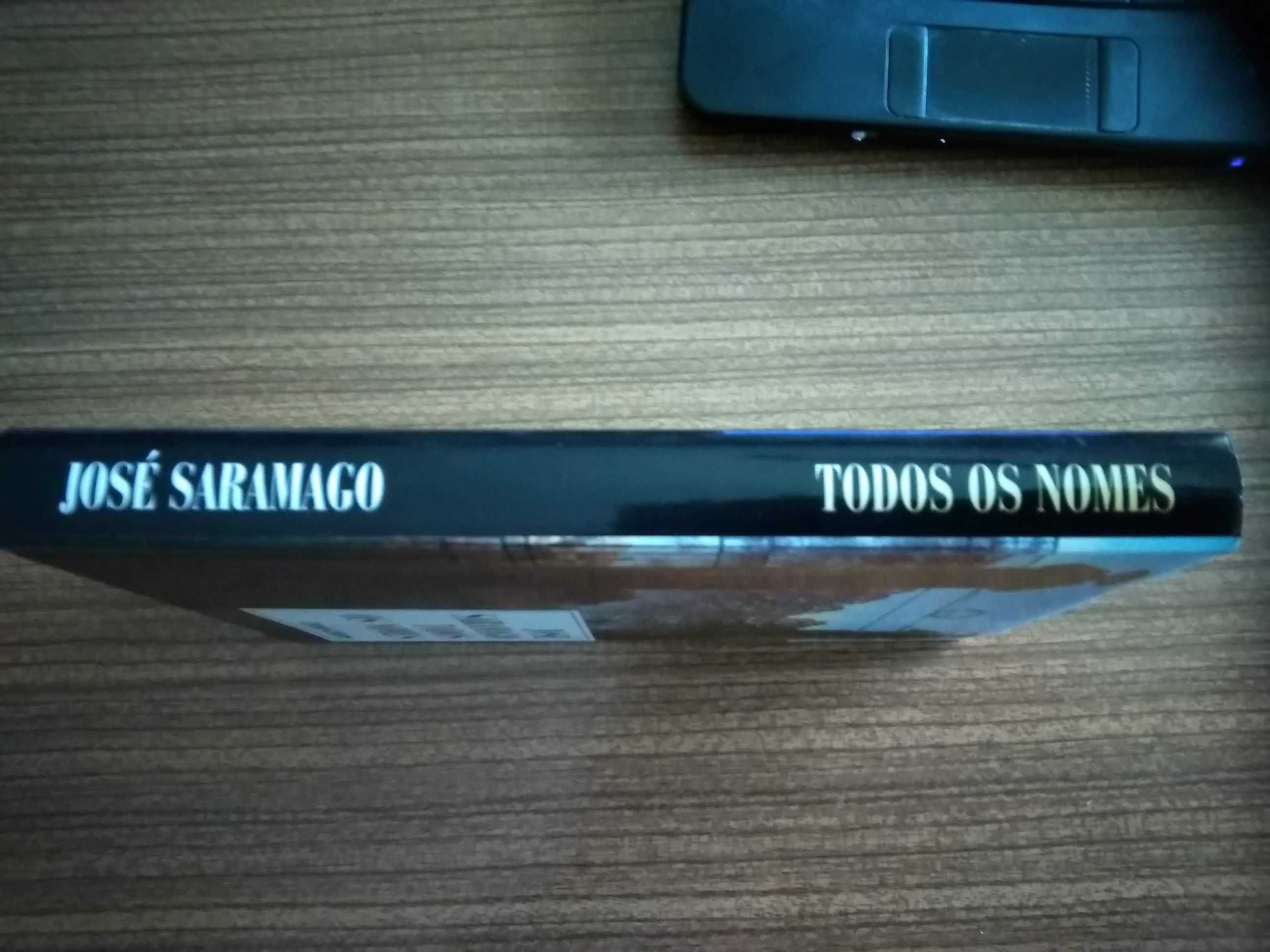 "Todos os nomes" de José Saramago