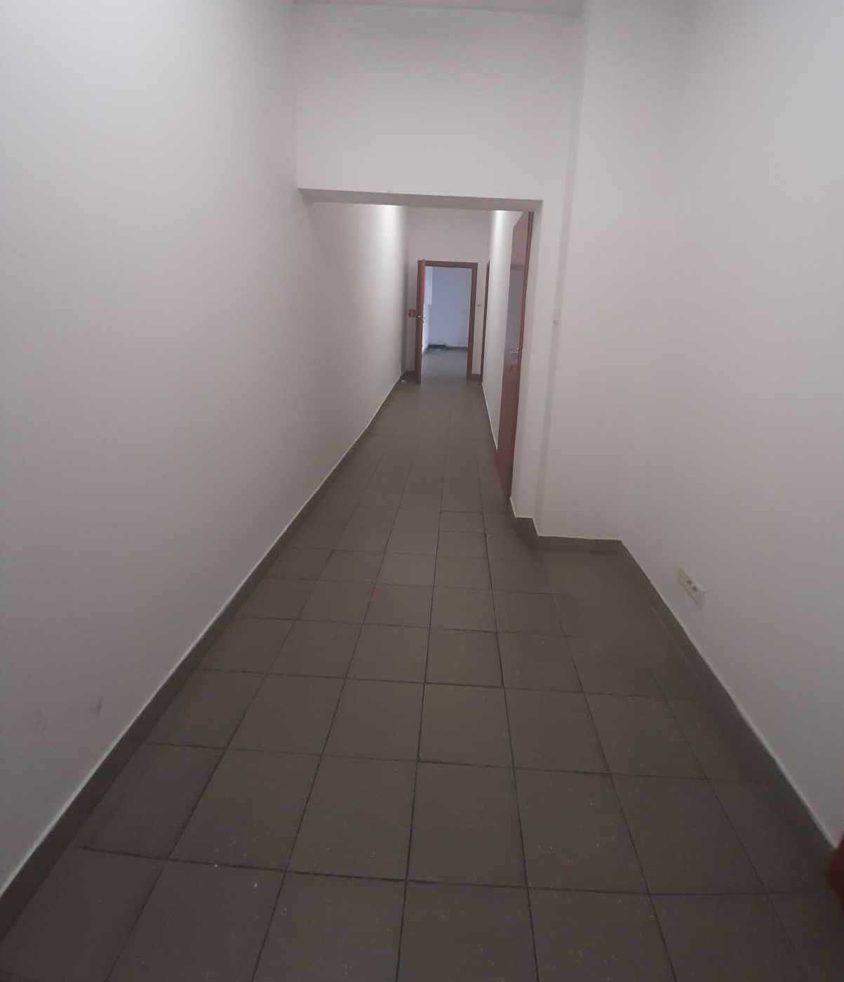 Lokal na parterze , 170m2 Piotrkowska przy Centralu