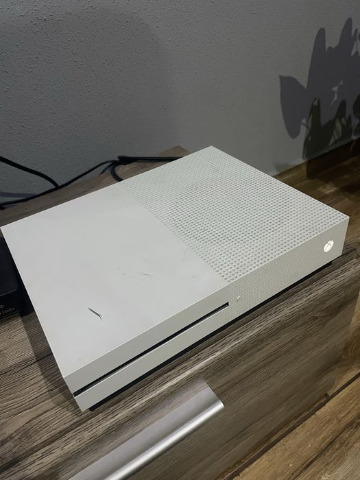 Xbox one s 1T + gry