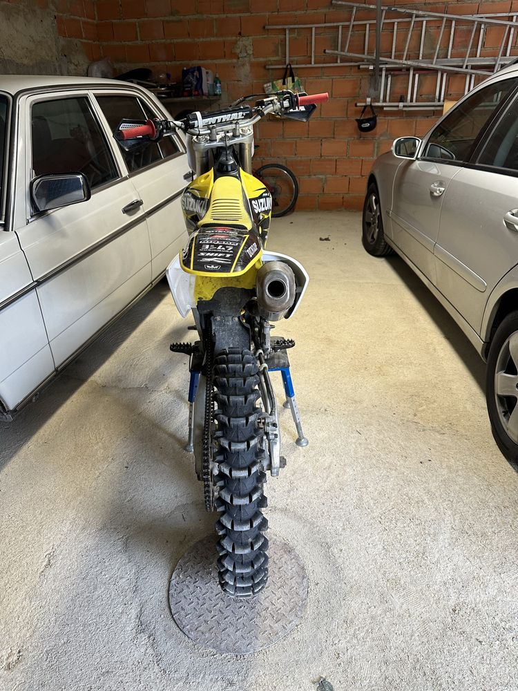 Suzuki RMZ - 250