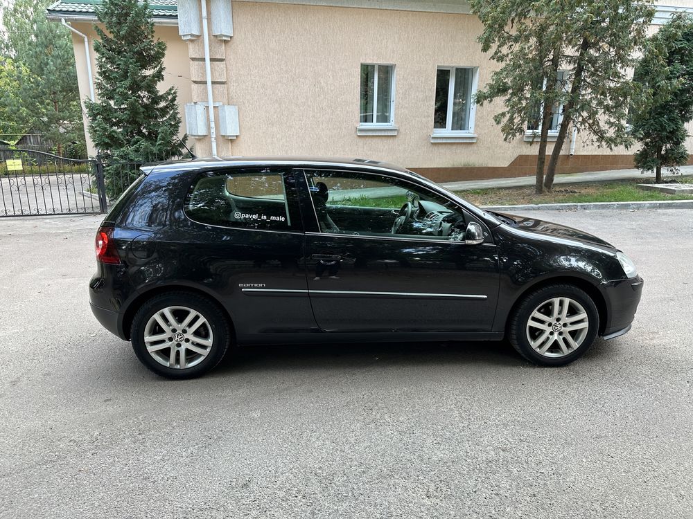 Volkswagen Golf 5. 2008р