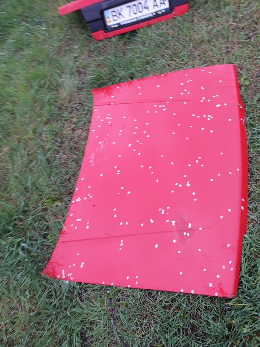 Капот Nissan Sunny N13