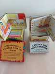 LIVROS INFANTIS - Packs de 10 / 6 Livros em Caixa Cartonada