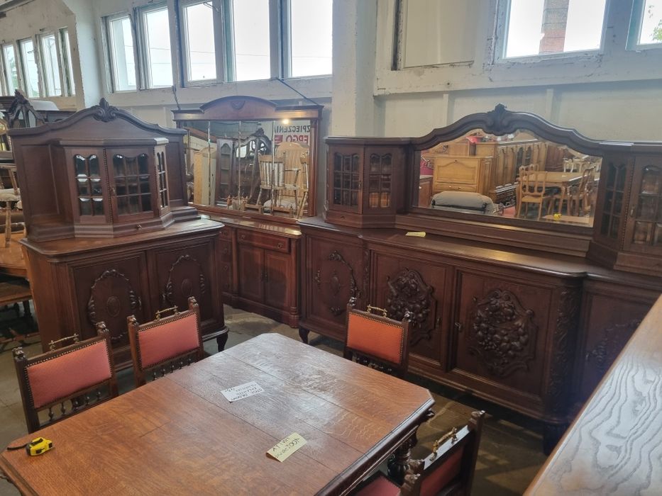 szafa drewniana biała po renowacji