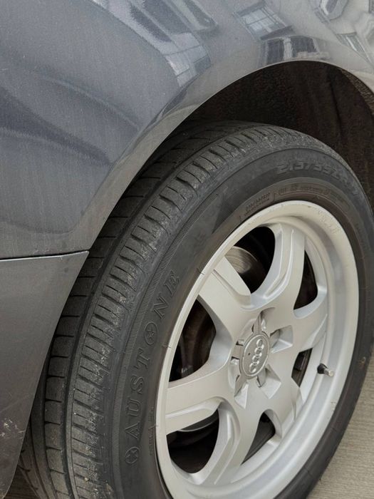 Продам Ауди А6С6 2.4 бензин