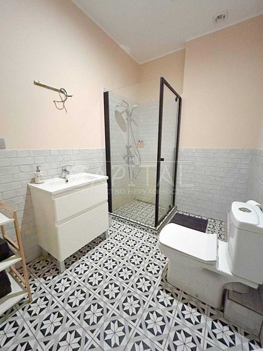 Оренда таунхауса в Крюківщині, інвертор, газ, підвал