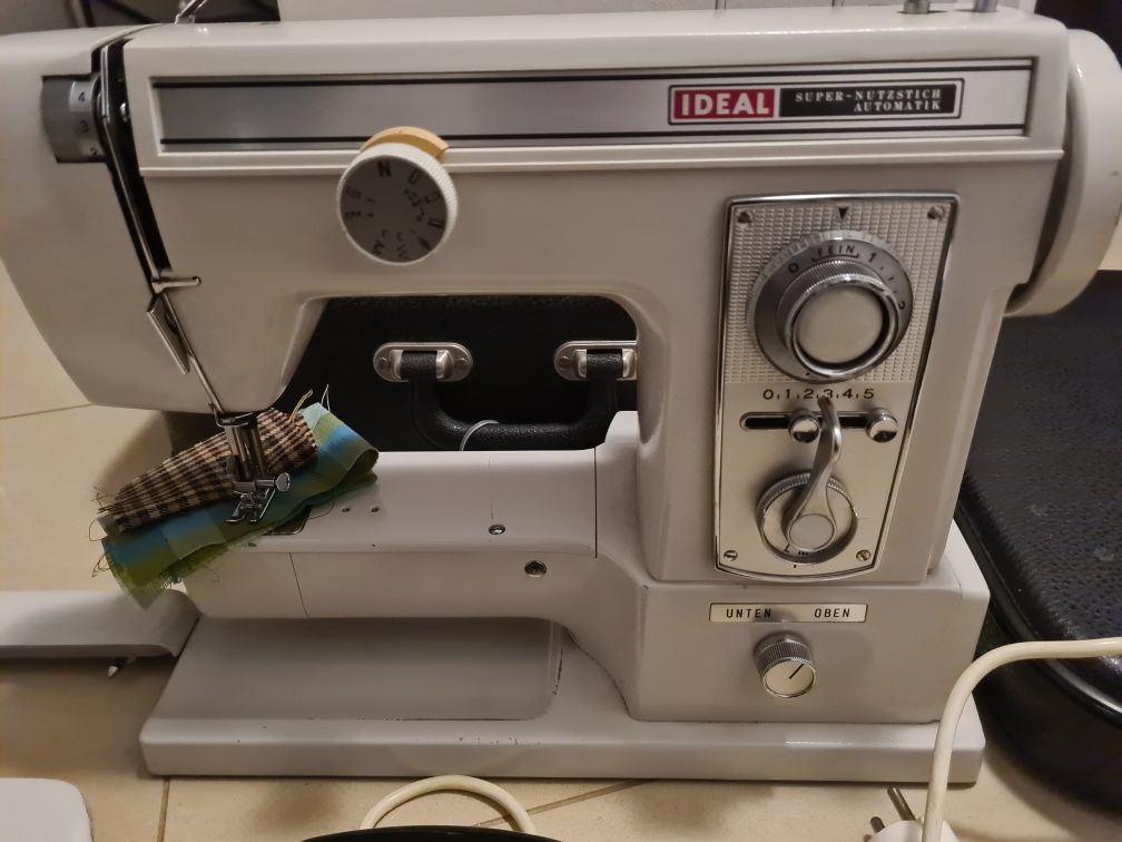 Maszyna do szycia  IDEAL Model865
