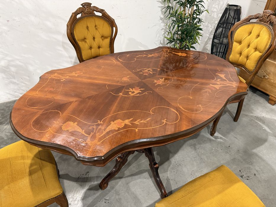 Piękny włoski zestaw stół i krzesła nowa tapicerka super stan wysyłka