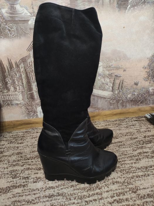 Сапоги женские с натуральной кожи 36 р