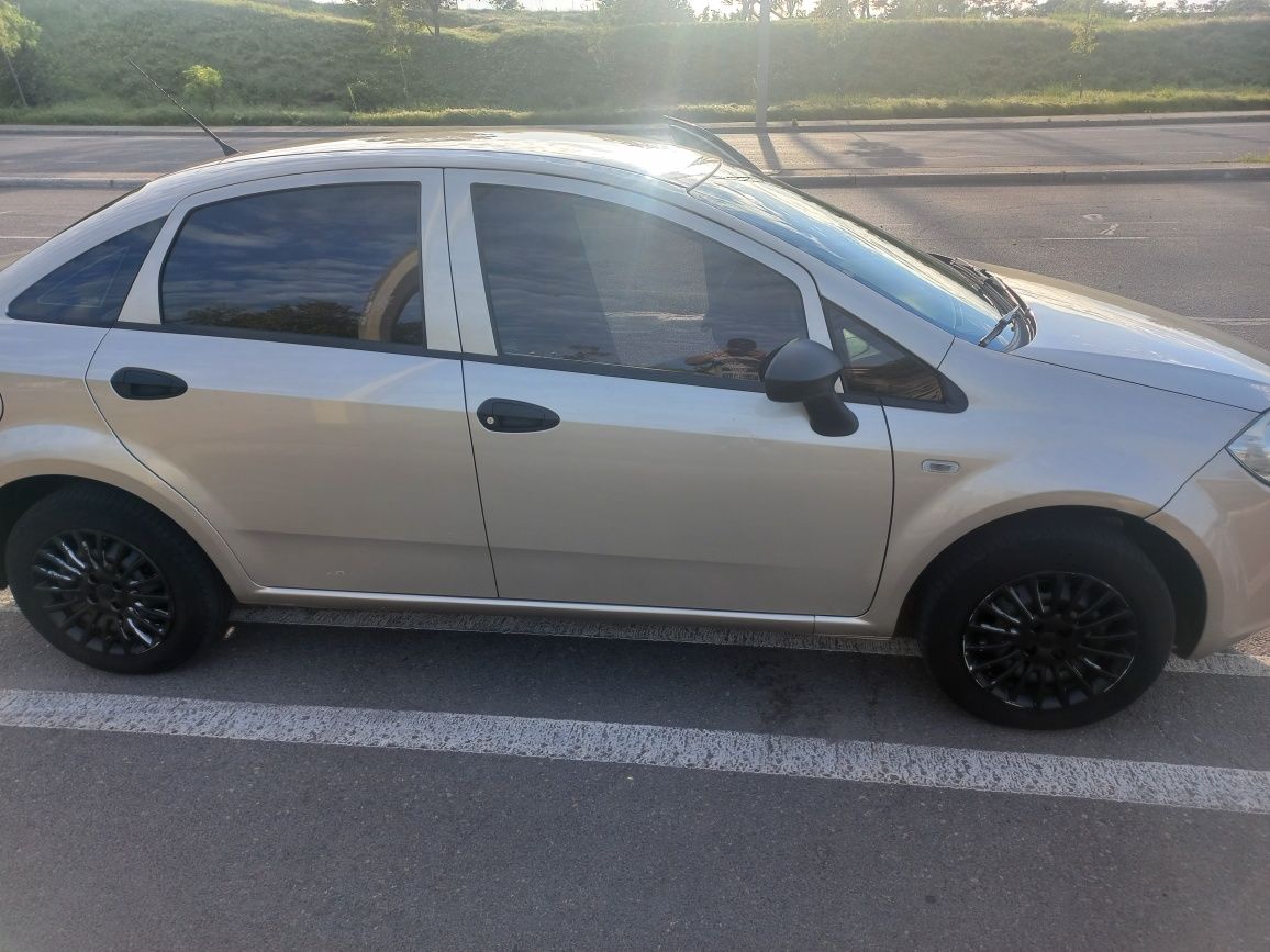 FIAT LINEA 2012 1.4