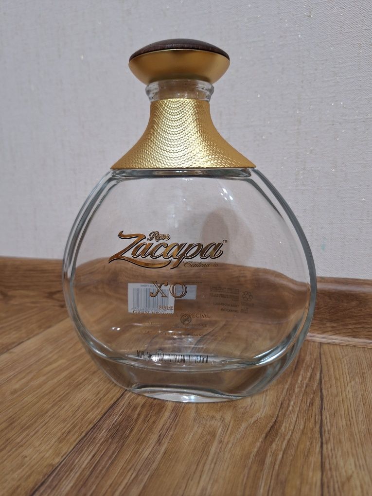 Бутылка от рома Zacapa XO