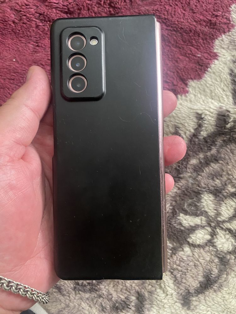 Samsung galaxy fold 2 12/256