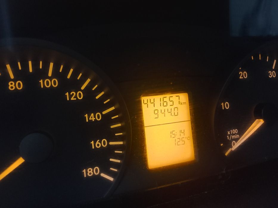 Mercedes sprinter 906 maxi