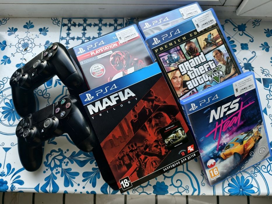 Play station 4 slim 1tb
