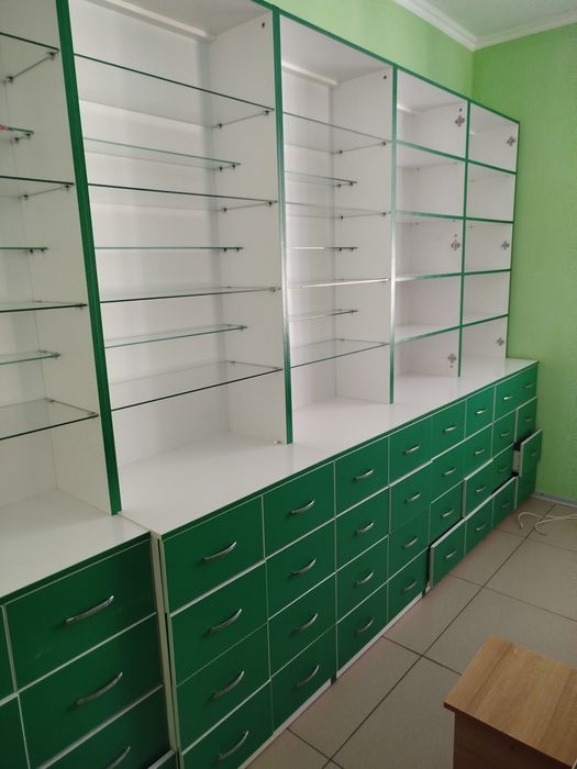 Мебель для аптеки бу можно отдельно