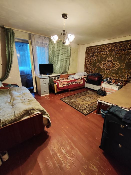 Продаж 1к квартири в с.Головурів Київської області