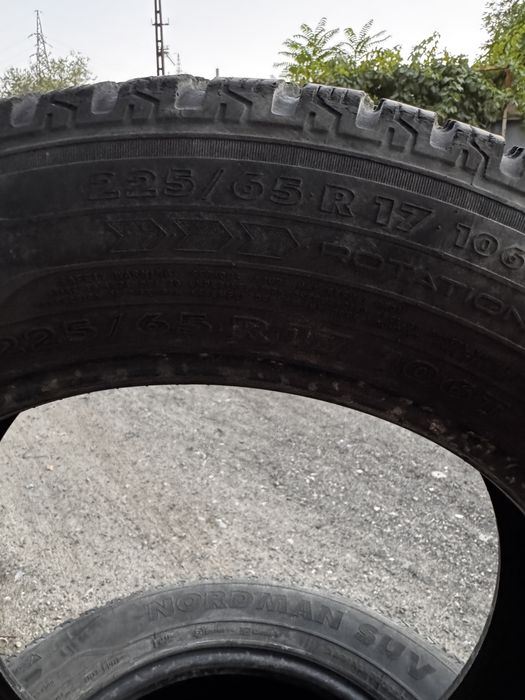 Пара! Зимней резины Nokian nordman SUV 225/65 r17
