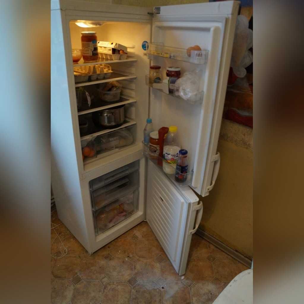 Sprzedam używaną lodówko-zamrażarkę w dobrym stanie