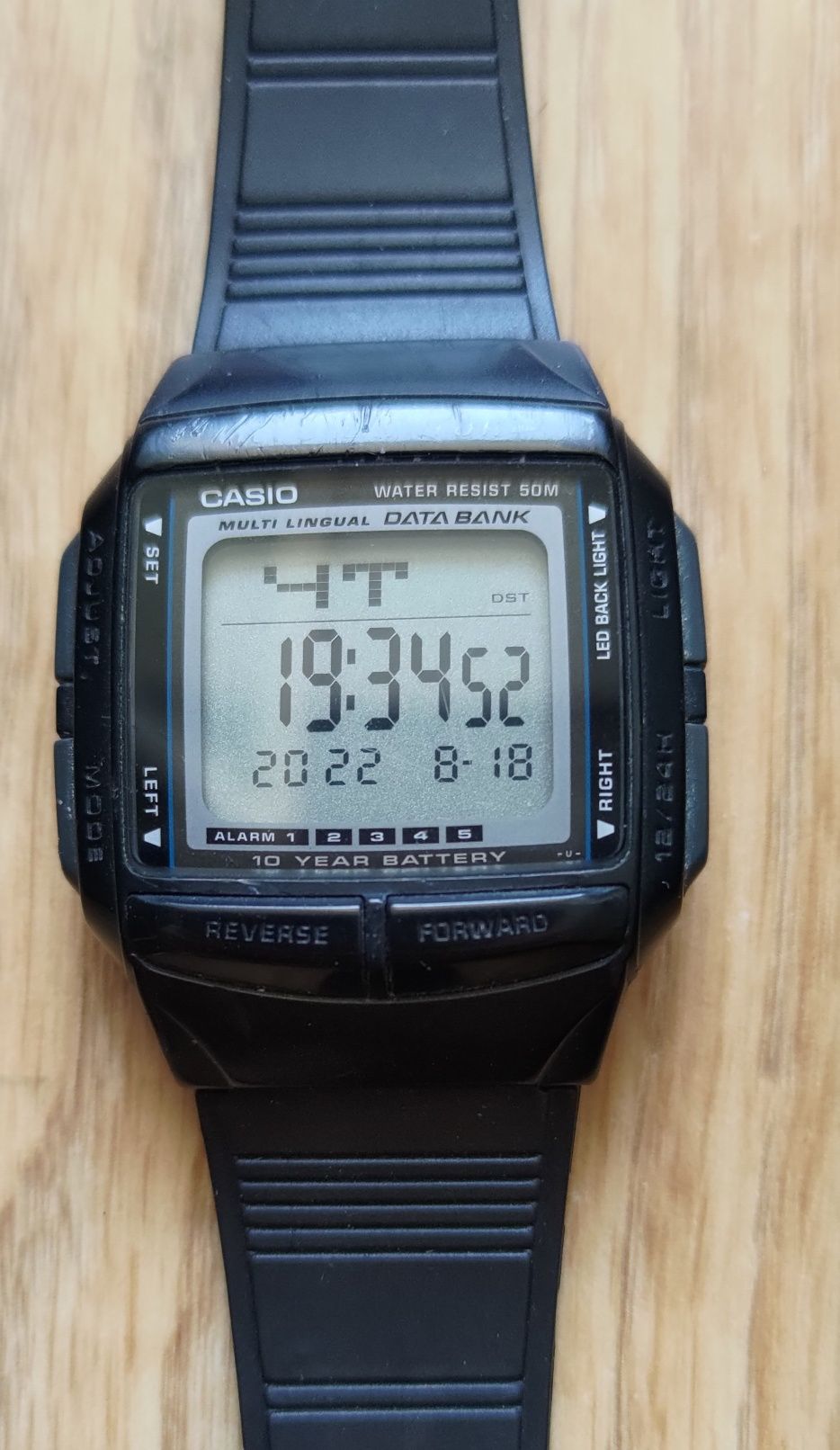 Годинник Casio DB-36