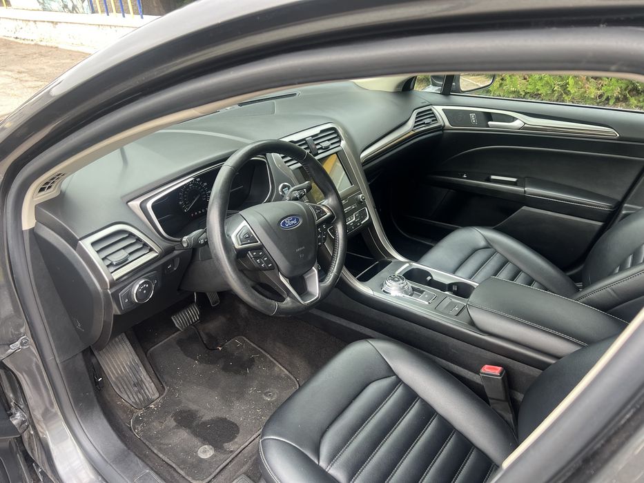 Ford Fusion SEL 2019