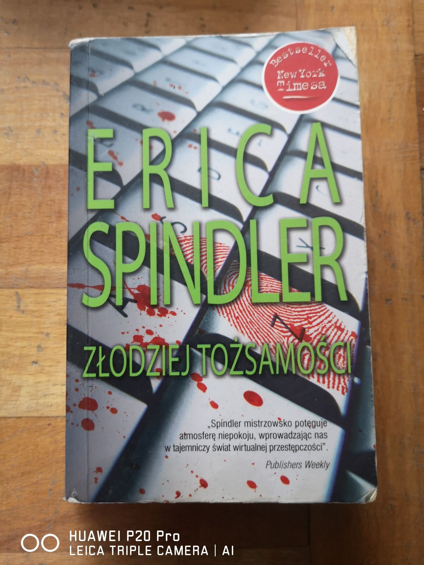 Złodziej tożsamości Erica Spindler