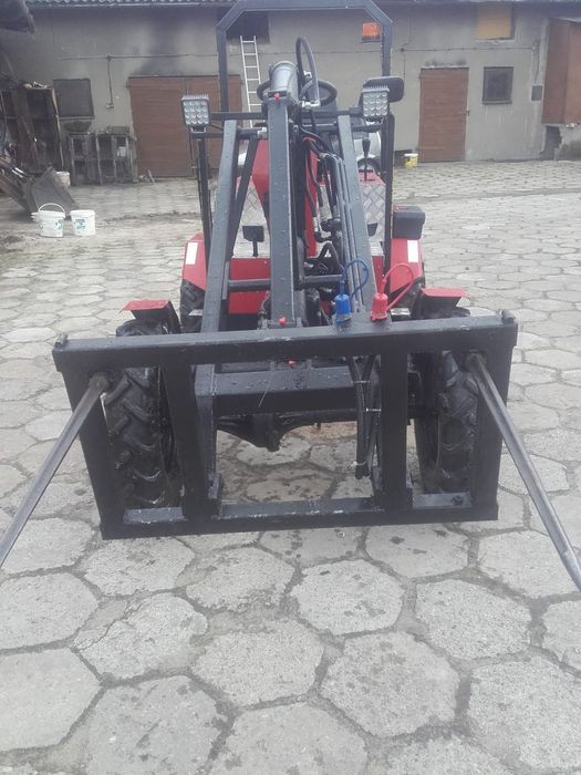 Miniładowarka 4 x 4 sam