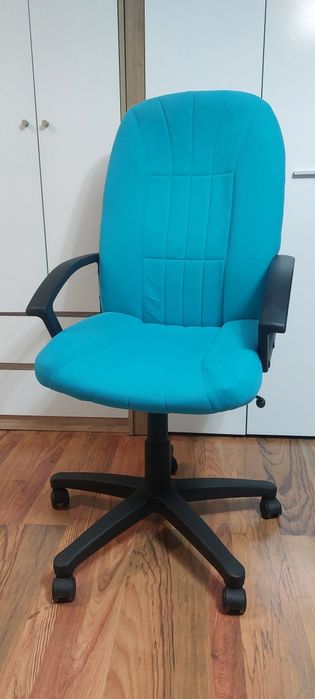 Fotel obrotowy biurowy MEFISTO Nowy Styl niebieski/turkusowy