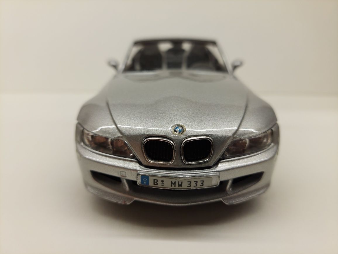 Burago.  Model BMW lllm roadstar