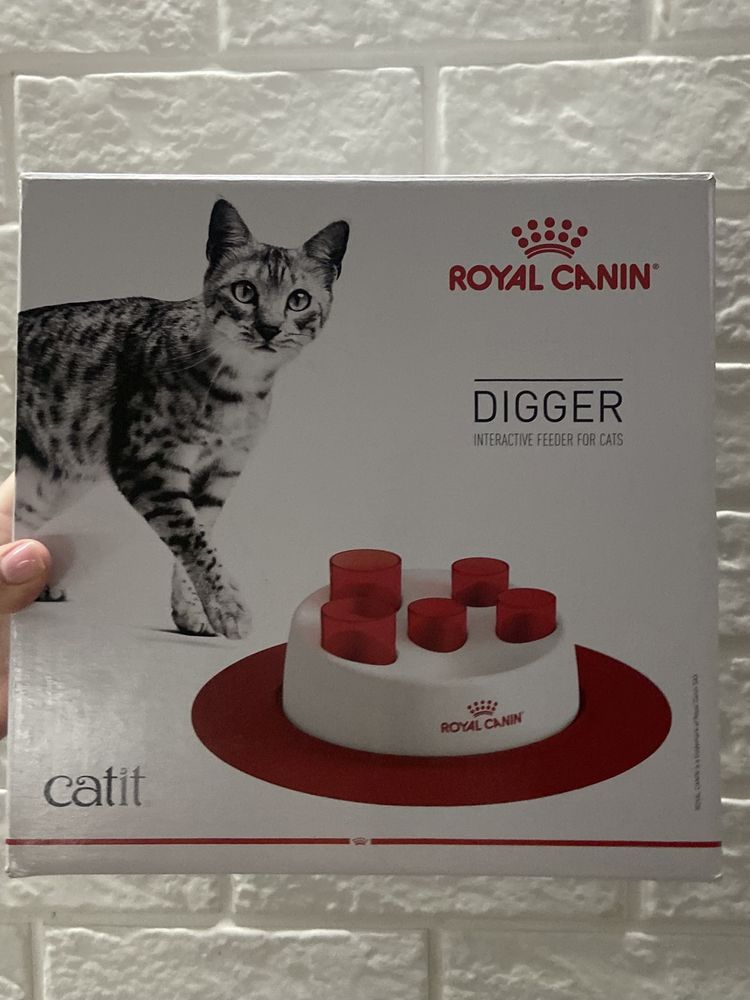 Інтерактивна кормушка для котів Royal canin