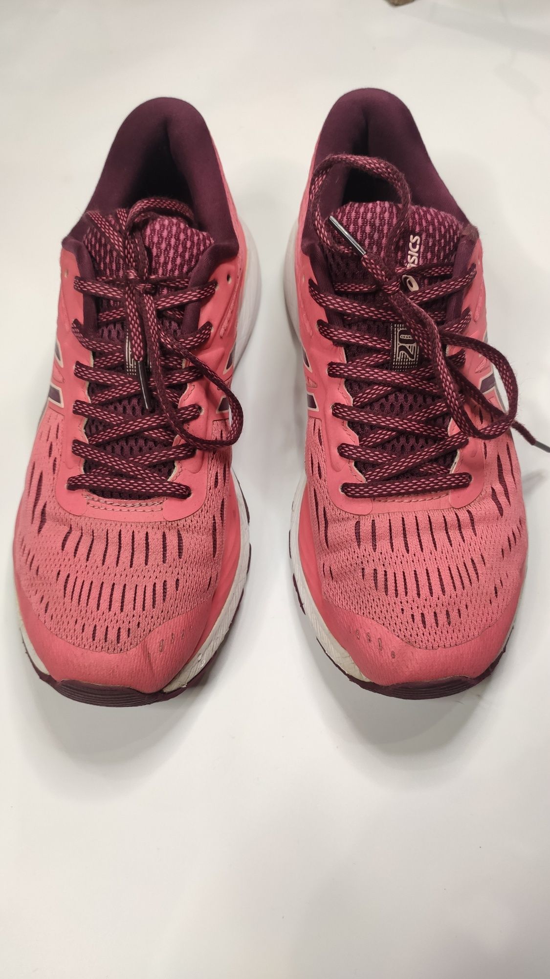 Оригінальні кросівки ASICS gel-cumulus 20, 40 розмір
