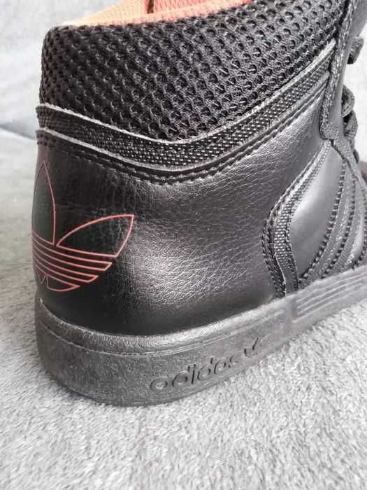 ADIDAS. Buty męskie.