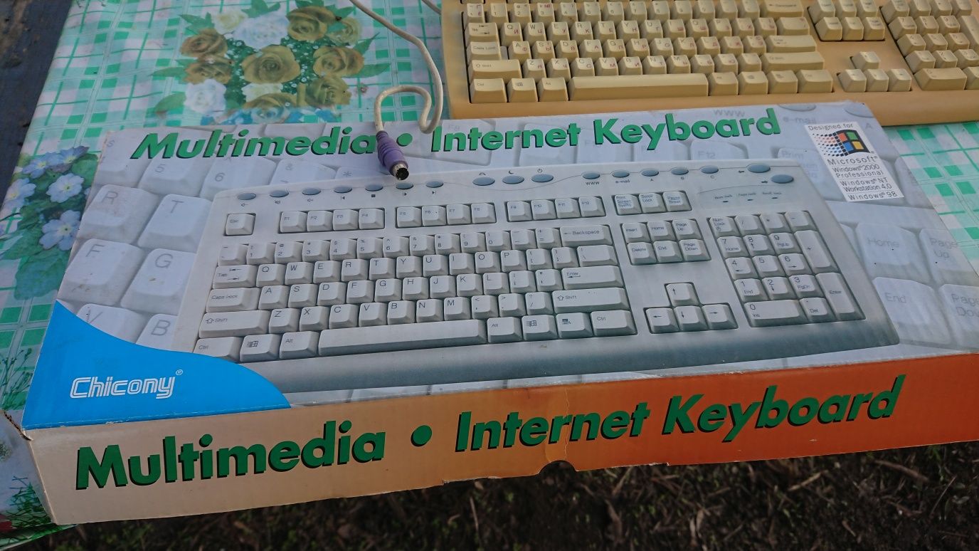Клавиатура Chicony KB 9885