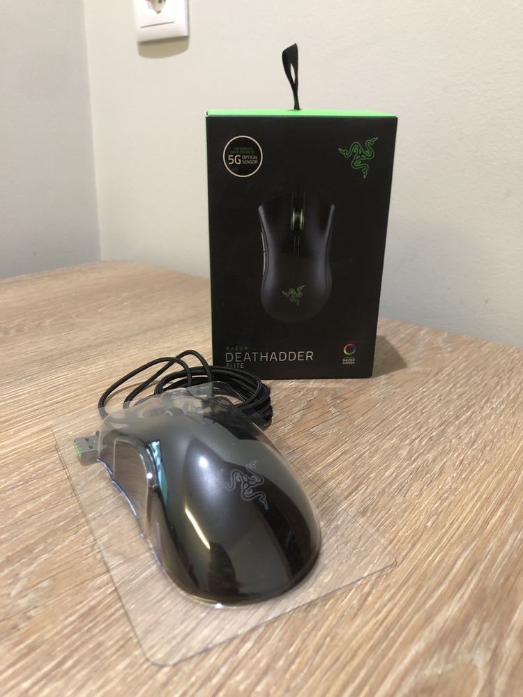 Rato Razer Deathadder Elite