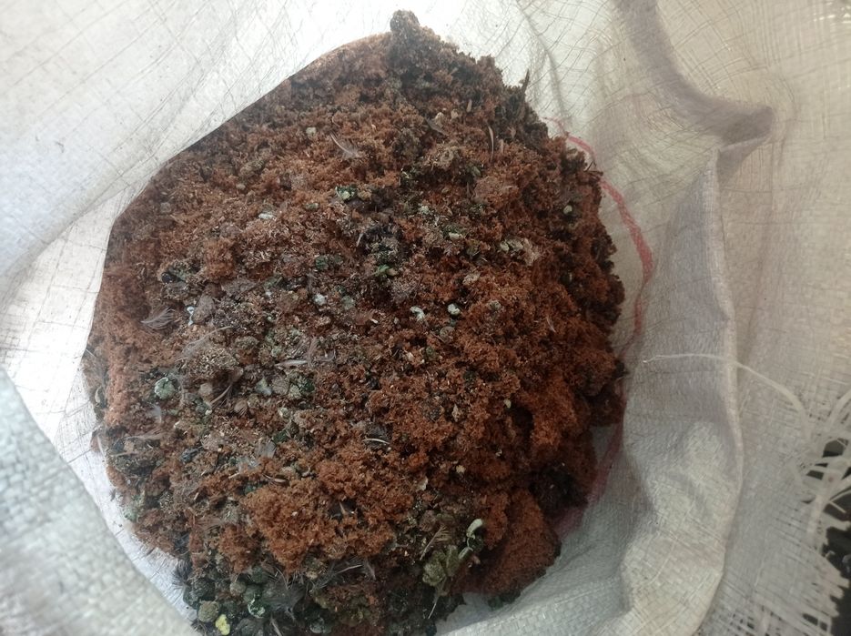 Продам куриный и перепелиный помет