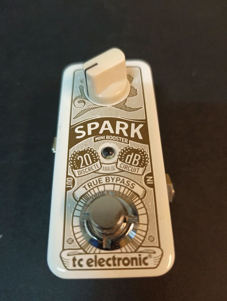 Sprzedam efekt booster od tc electronic Spark mini