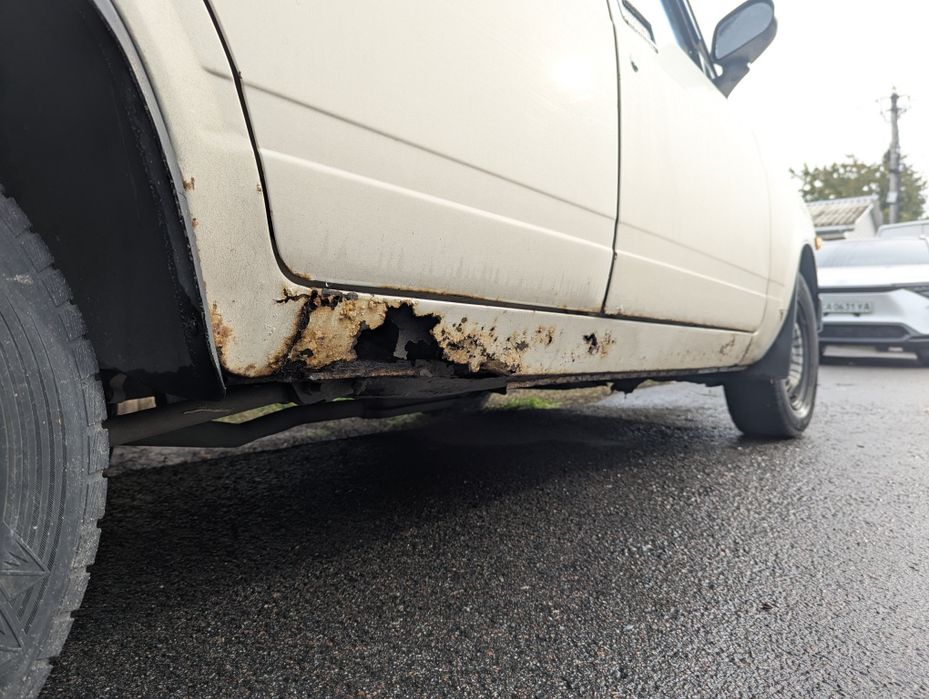 Ваз 2105 1998р. 5 ступка 1.5 пятьорка жига