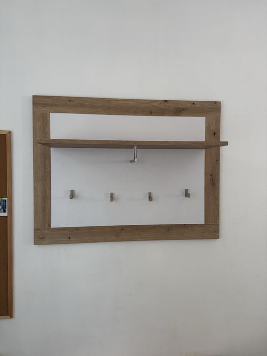 Передпокій , вішалька для одягу, тумба для взуття