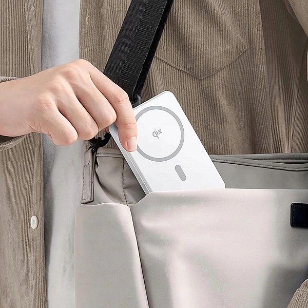 Powerbank Baseus Airpow II 10000mAh Qi2 z MagSafe 22,5W z kablem Baseu