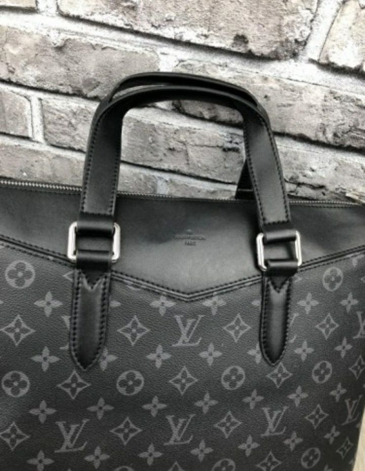 Мужская сумка планшет Louis Vuitton кожа