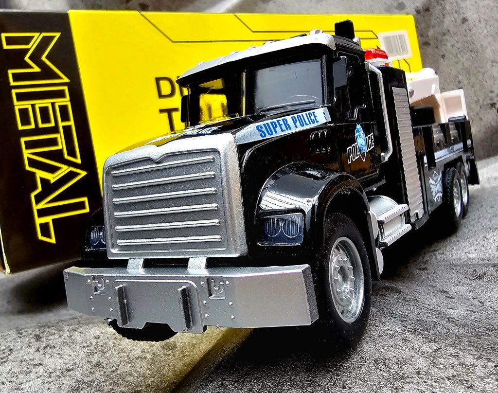 Die Cast ekstra pojazd ciężarówka Policyjna dla dzieci nowa