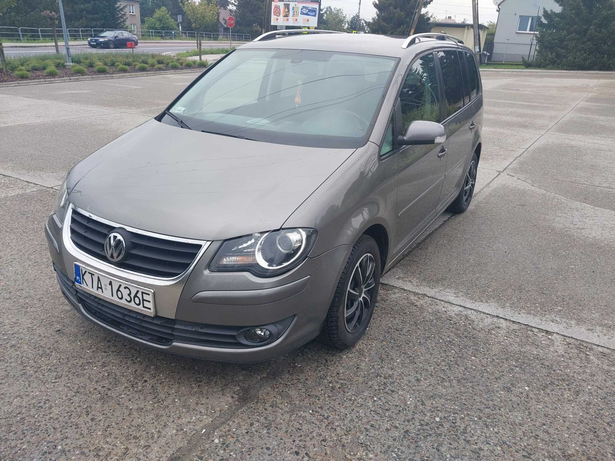 Volkswagen touran  1.9 TDI AUTOMAT 2009R  7-OSOBOWY