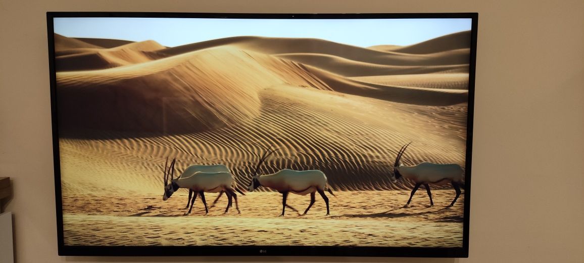 Telewizor LG 55UJ620V 55cali